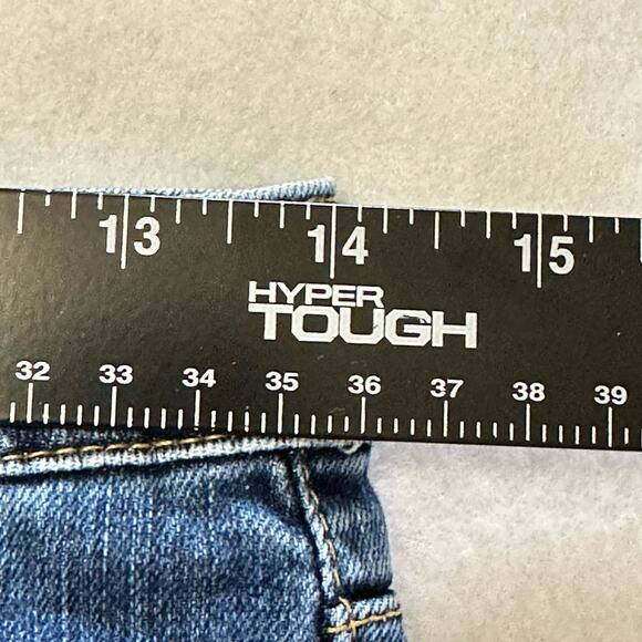 Big Star Low Rise Cut Off Denim Shorts Size 26 - Picture 7 of 8